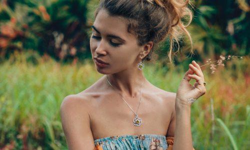 Wear Natural Nanosital Glass Stone to Enhance your Outfit