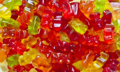 Exploring the Benefits of Vitamin D Gummies and Halal Vitamins in the USA