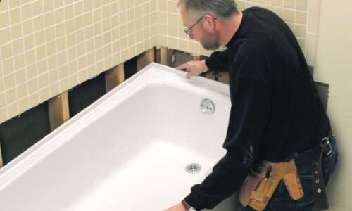 Bathtub Refinishing: Renovate Your Bathtub In 7 Steps